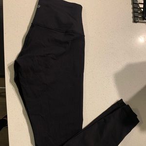 Lululemon Wunder Under 28” Pant